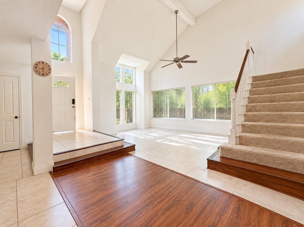 1539 Beaconshire Road - Photo 12
