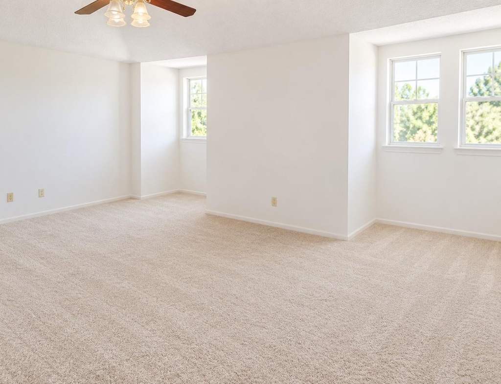 1539 Beaconshire Road - Photo 5