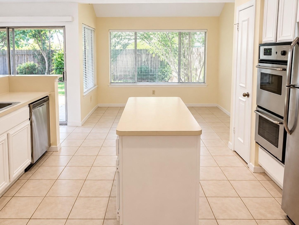 1539 Beaconshire Road - Photo 15