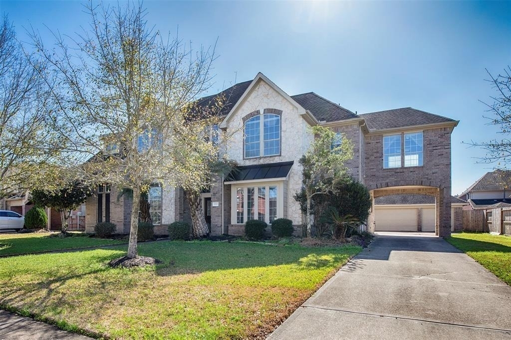 1553 Tahoe Court - Photo 0