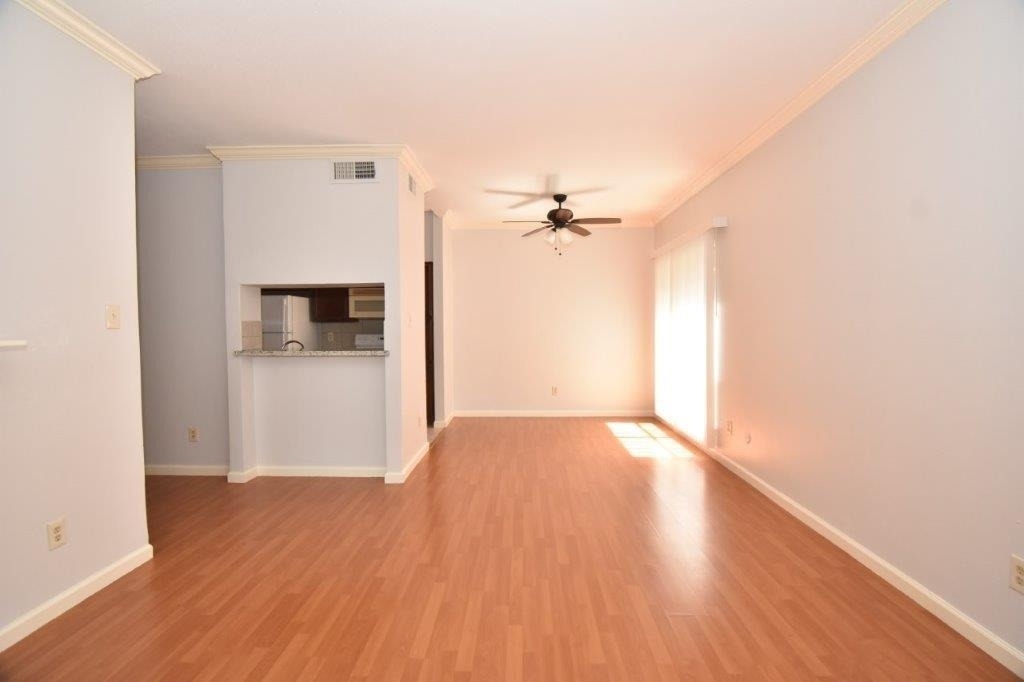 6602 Harbor Town Drive - Photo 3
