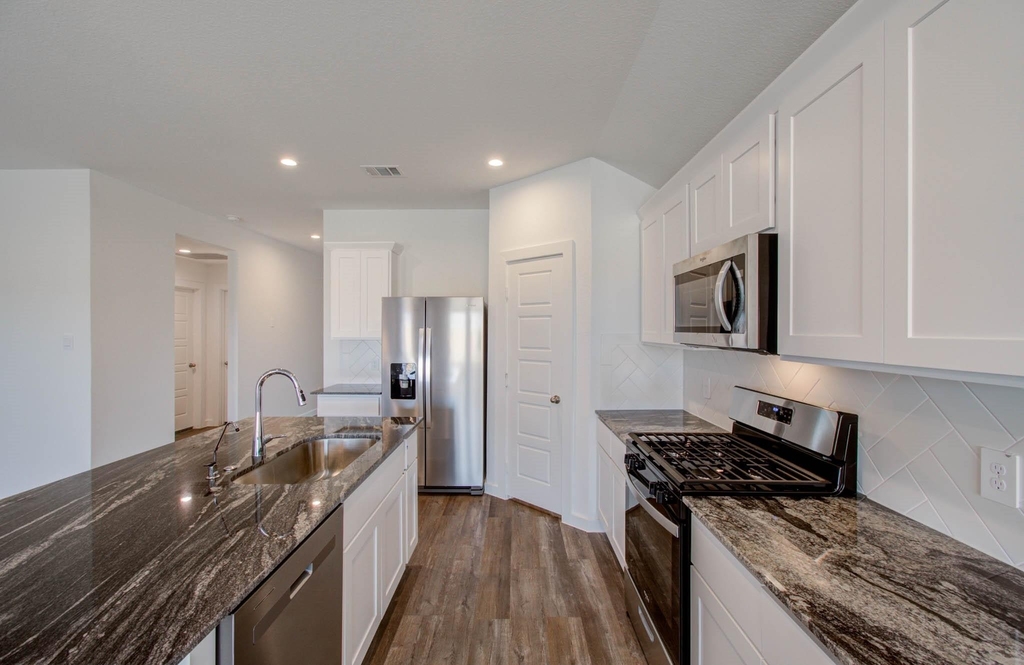 8922 Colicroot Drive - Photo 12
