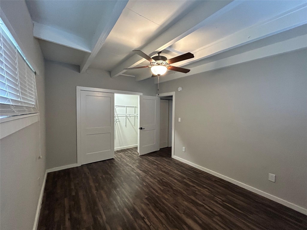 219 Marshall Street - Photo 9