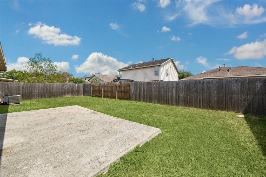 3326 Legends Shadow Drive - Photo 16