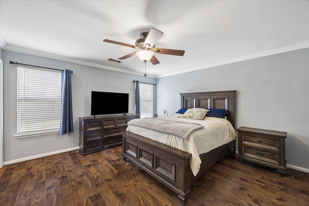 3326 Legends Shadow Drive - Photo 9