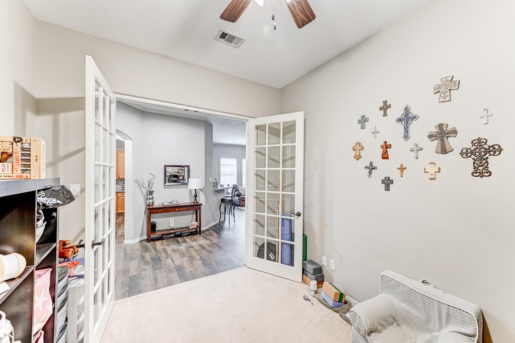 19326 Dawntreader Drive - Photo 10