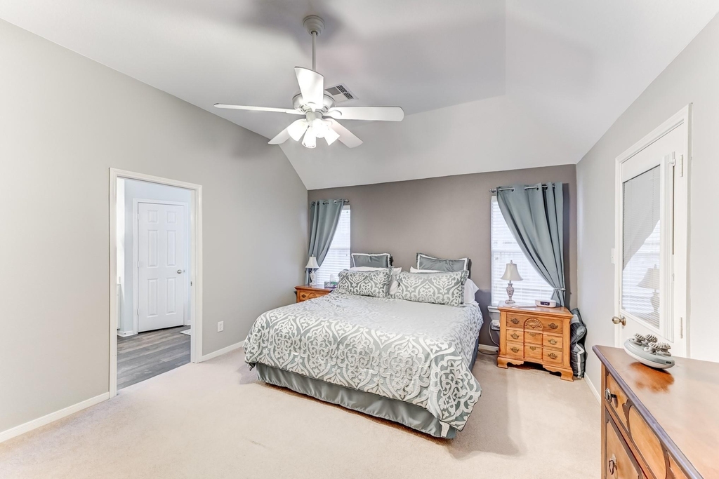 19326 Dawntreader Drive - Photo 23