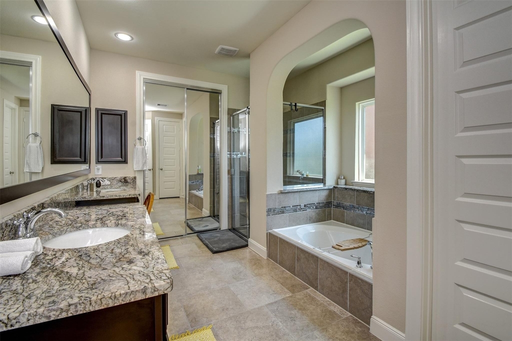 25710 Oakwood Knoll Drive - Photo 21