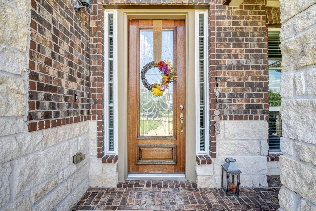 25710 Oakwood Knoll Drive - Photo 2