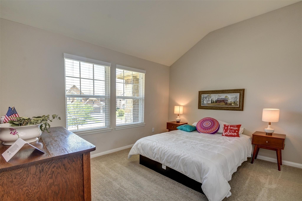 25710 Oakwood Knoll Drive - Photo 30