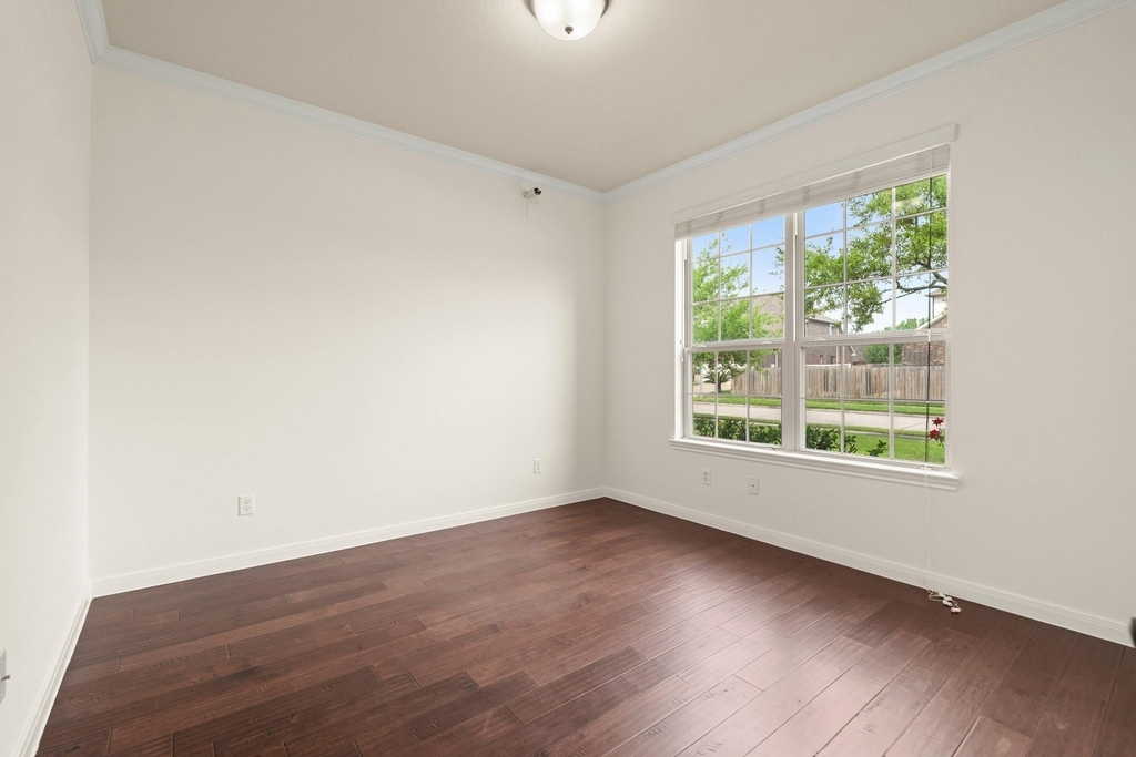 25935 Foxrun Vista Drive - Photo 24