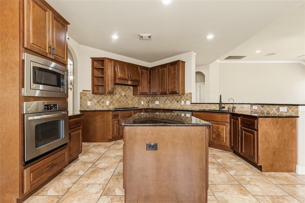 10702 Winding Green Drive - Photo 15