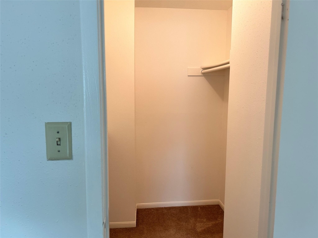 8801 Hammerly Boulevard - Photo 17