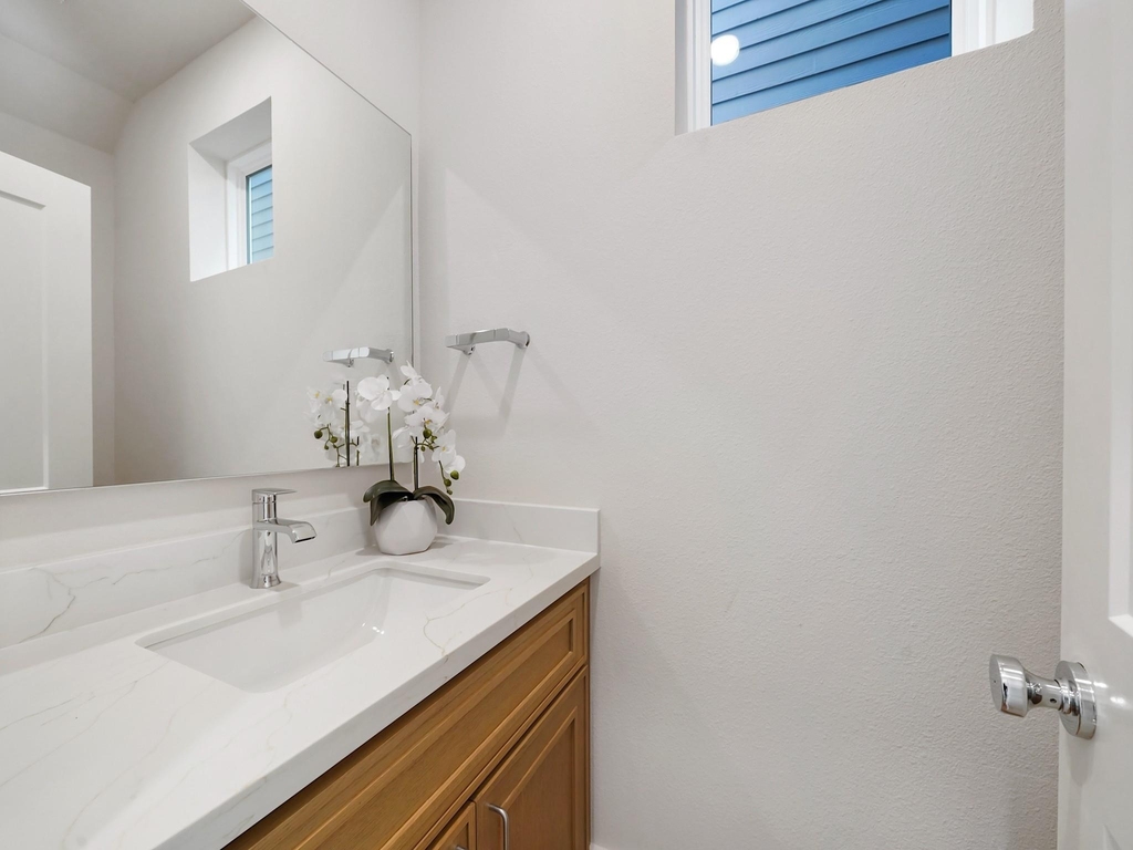 861 Rachel Street - Photo 9