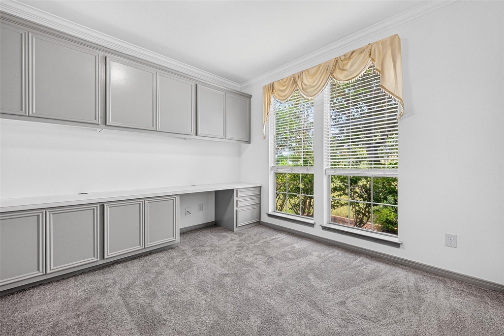 5535 Moss Meadow Court - Photo 6