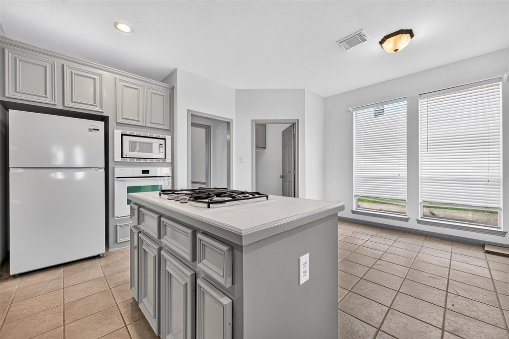 5535 Moss Meadow Court - Photo 16