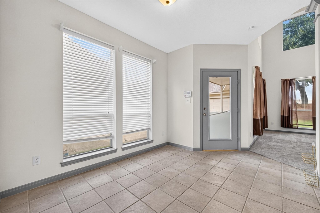 5535 Moss Meadow Court - Photo 17