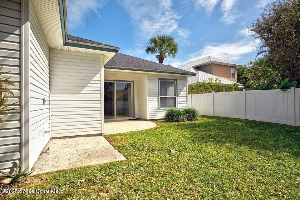 7373 Stuart Avenue - Photo 19