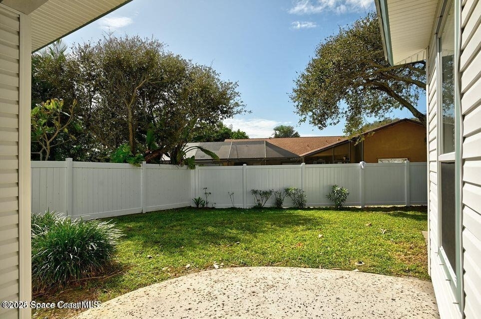 7373 Stuart Avenue - Photo 17