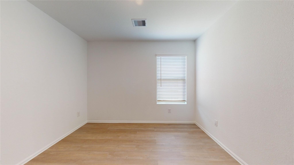 26923 Wilderye Cove Lane - Photo 21