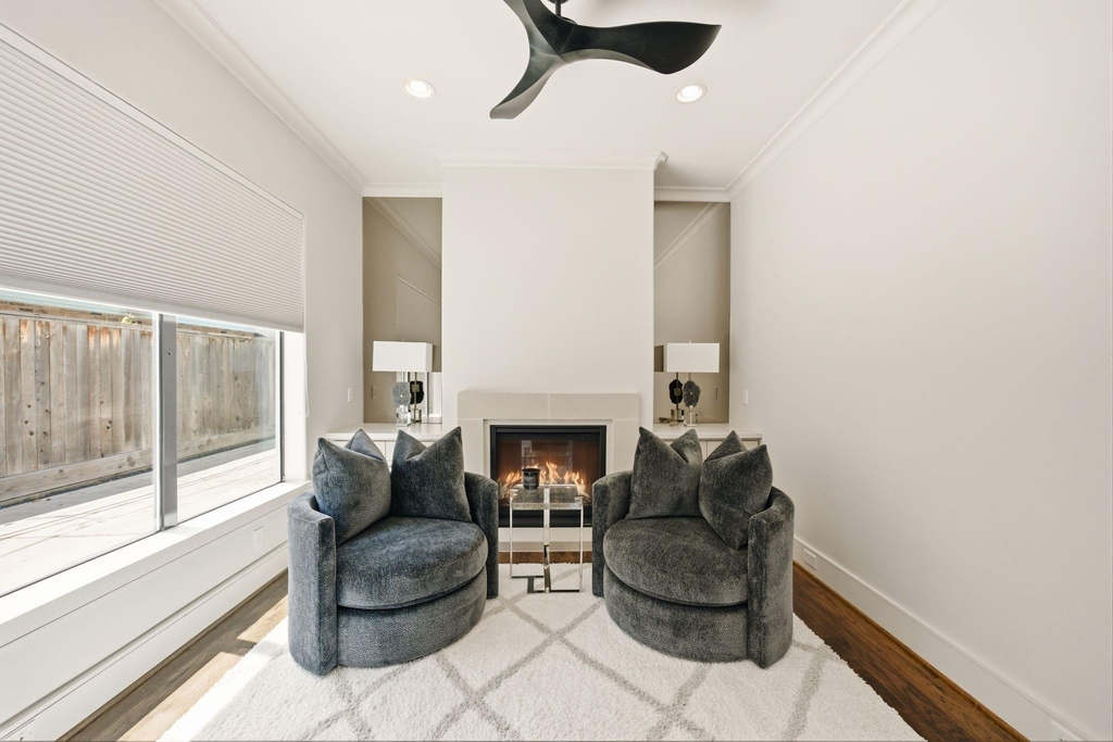 6011 Burgoyne Road - Photo 4