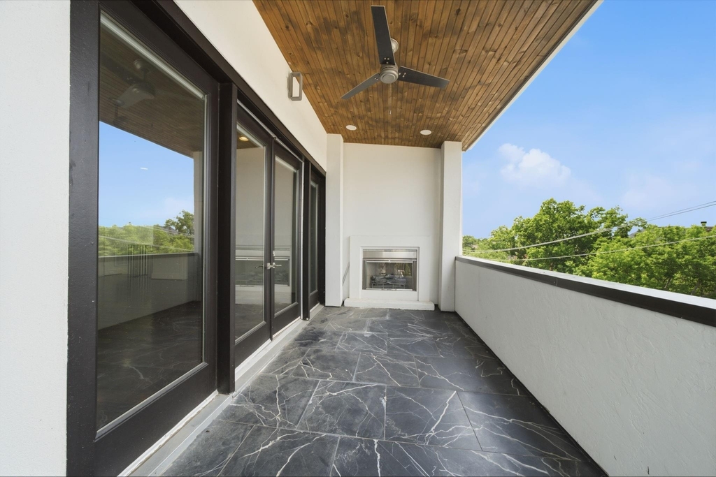 6011 Burgoyne Road - Photo 26