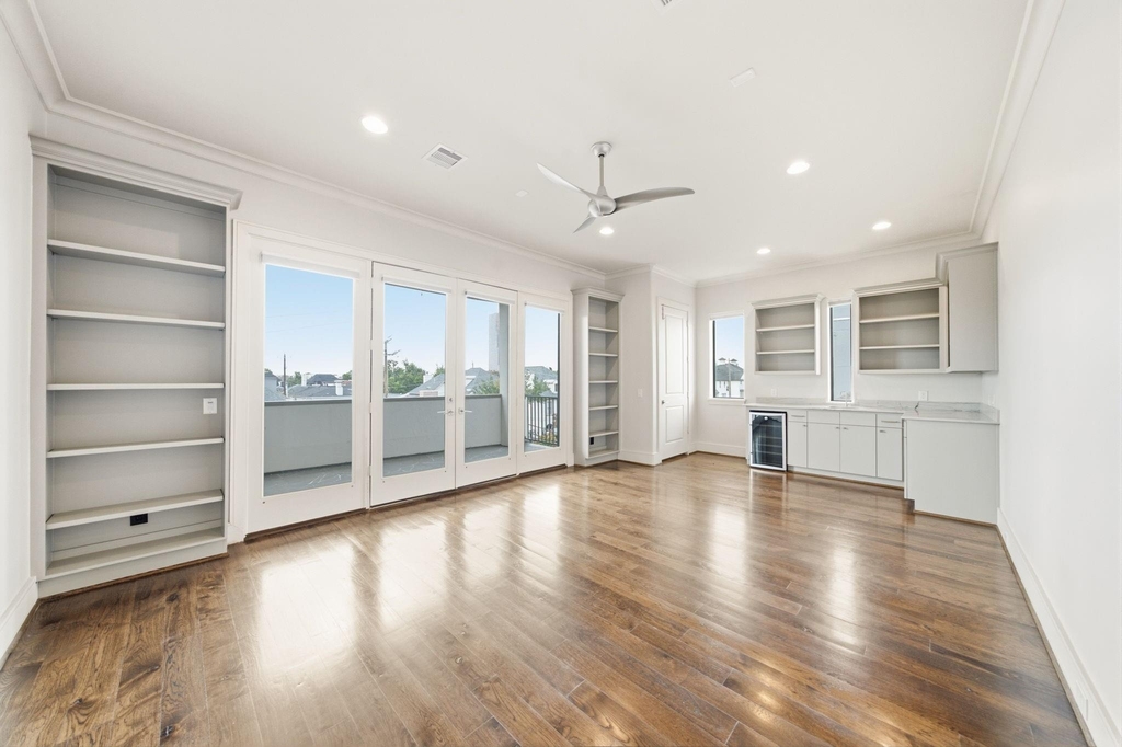 6011 Burgoyne Road - Photo 24