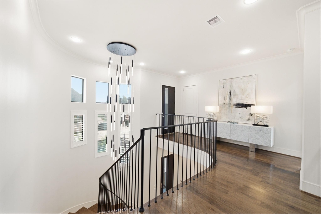 6011 Burgoyne Road - Photo 13
