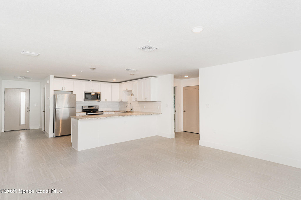 1605 Par Street Ne - Photo 3