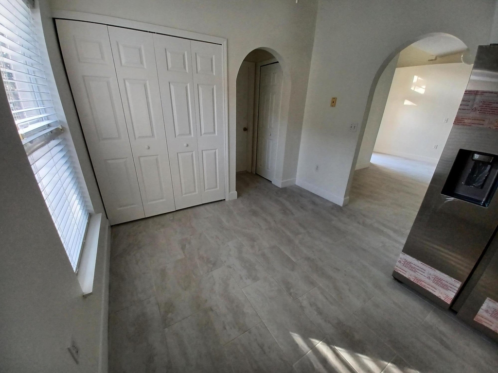 1125 White Oak Circle - Photo 8