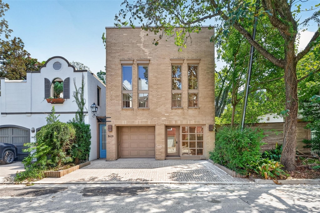 3621 Yupon Street - Photo 0