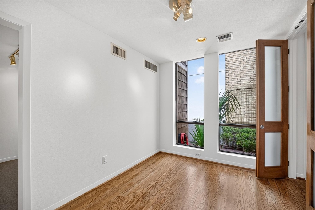 3621 Yupon Street - Photo 47