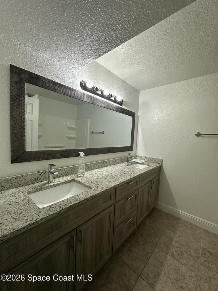 2190 Forest Knoll Drive Ne - Photo 7