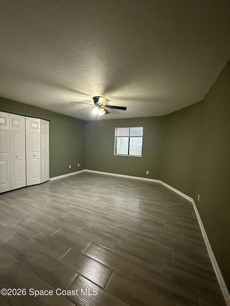2190 Forest Knoll Drive Ne - Photo 5