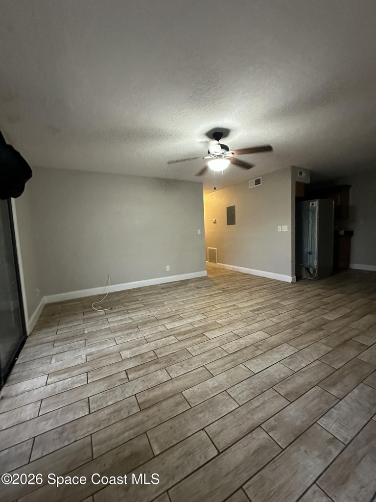 2101 Forest Knoll Drive Ne - Photo 1