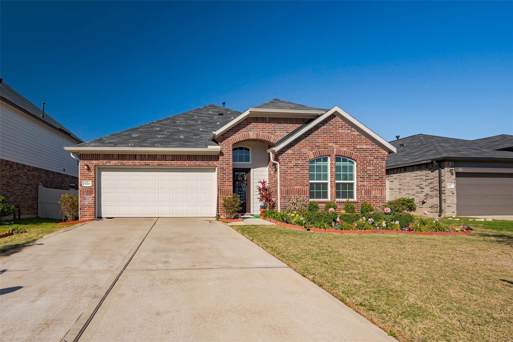 5819 Southern Rose Lane - Photo 3