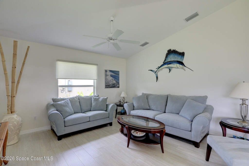 990 Genesee Avenue - Photo 10