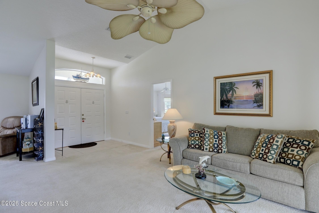 990 Genesee Avenue - Photo 3