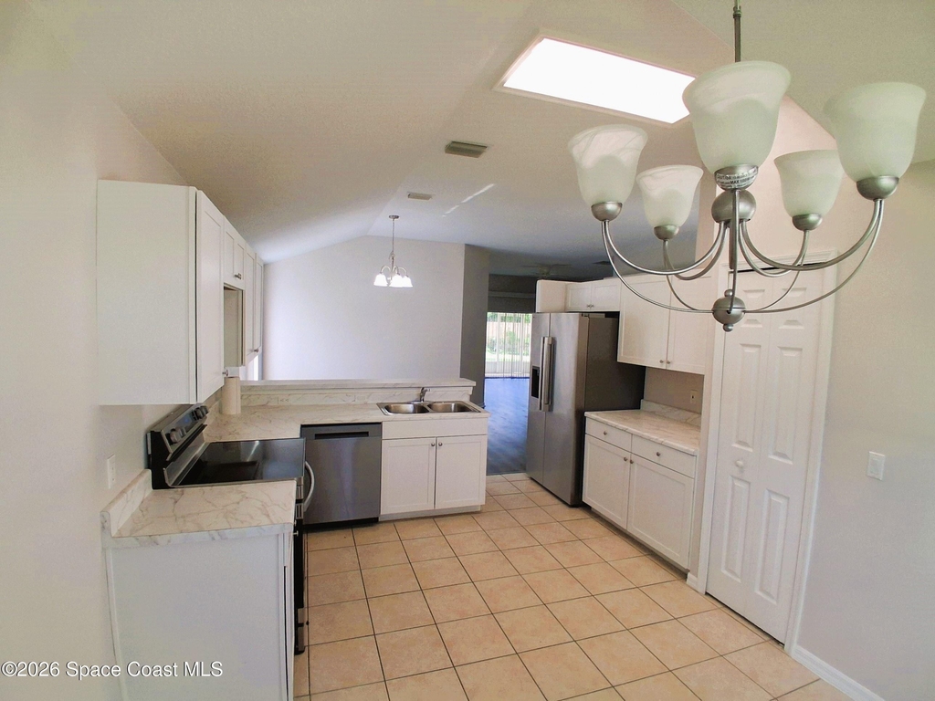 1261 Olde Bailey Lane - Photo 2