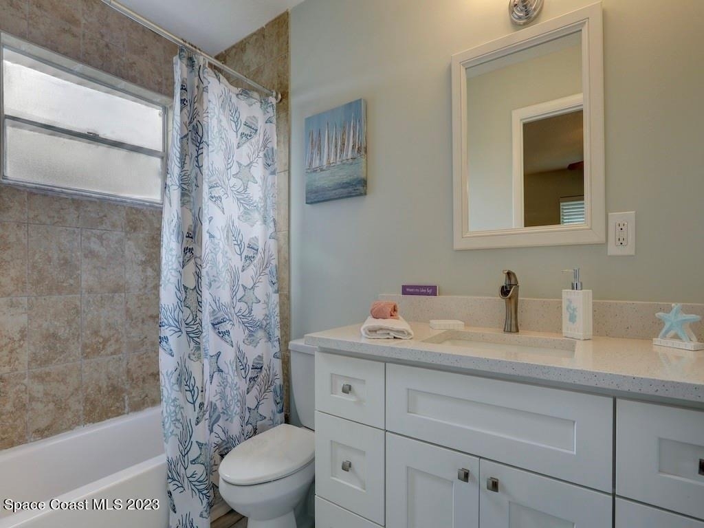 1379 Scroll Street - Photo 13