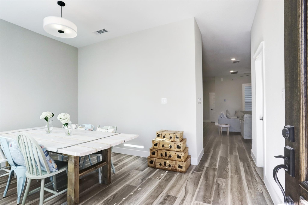 18526 Vivacious Lane - Photo 2