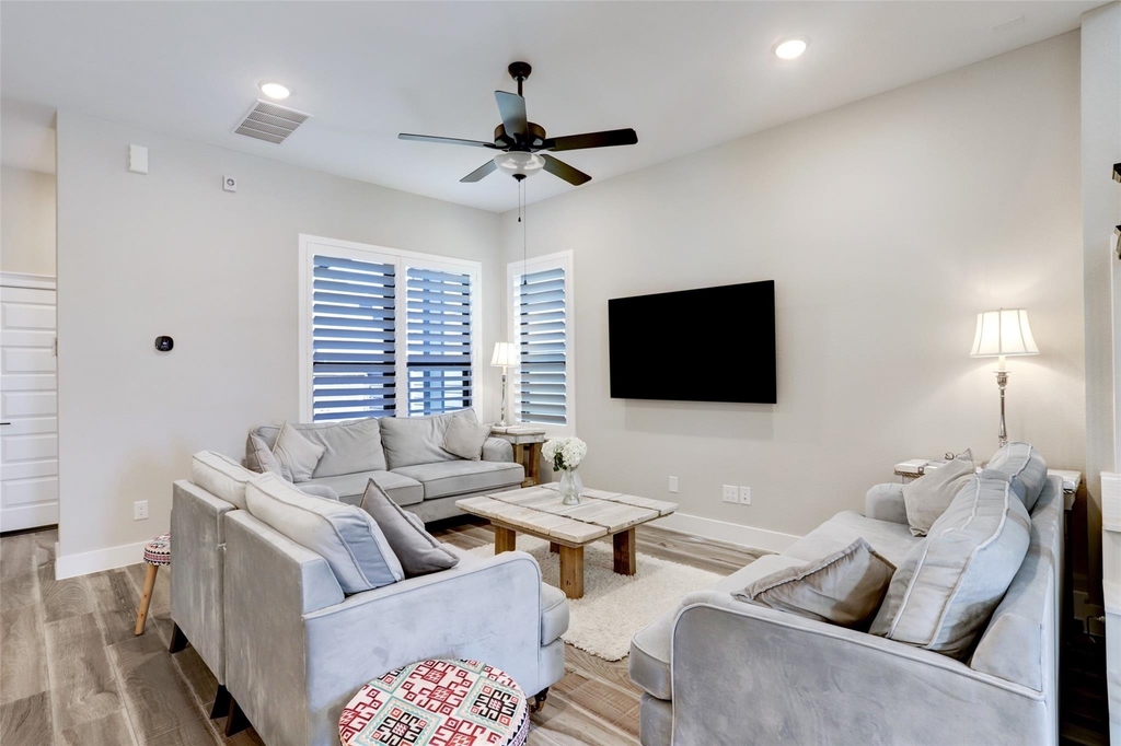18526 Vivacious Lane - Photo 9