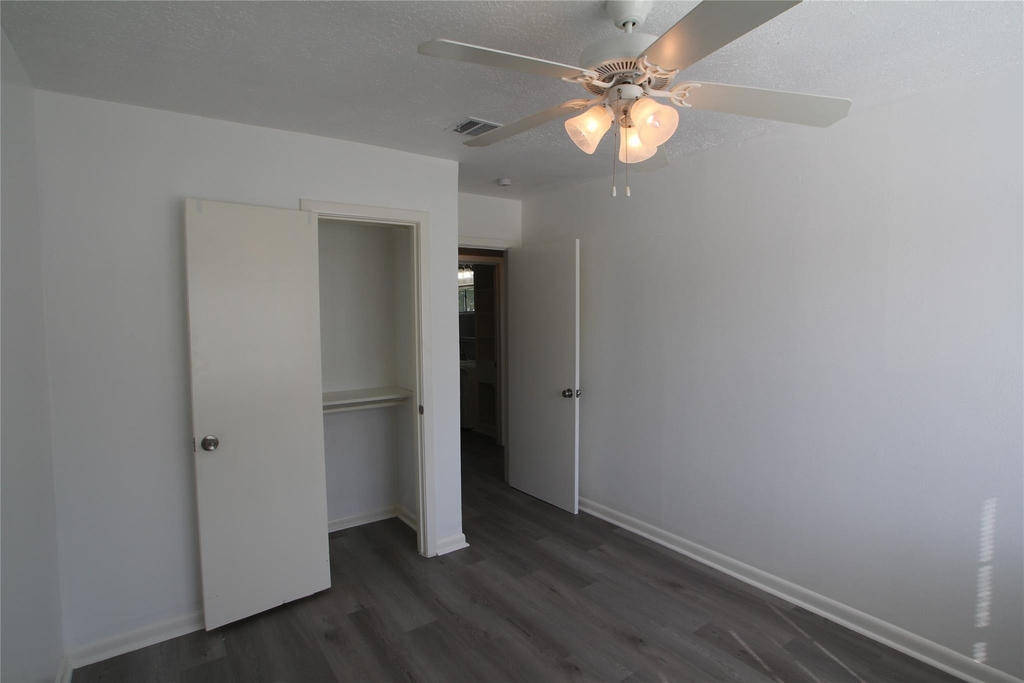 1207 Trimm Avenue - Photo 13