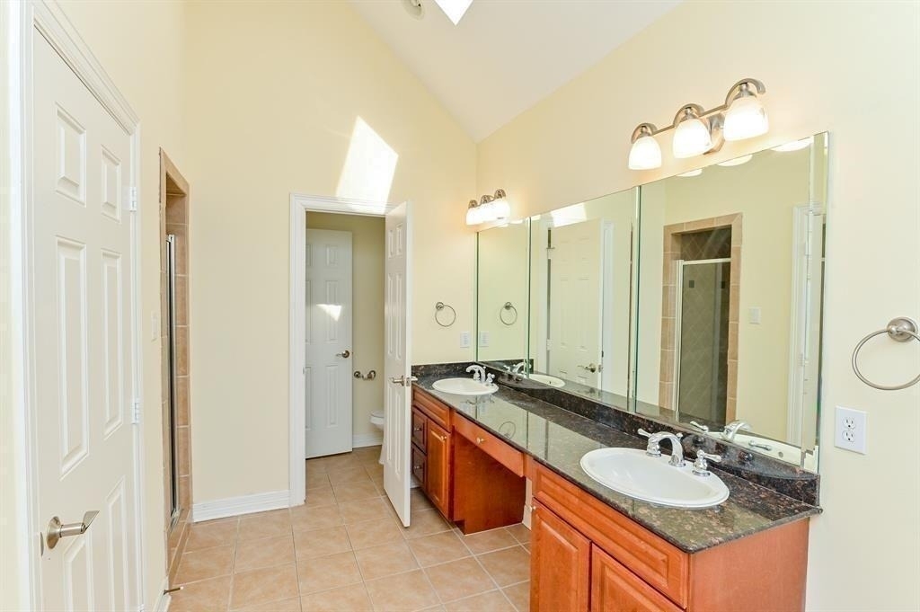 802 Garden Trace Lane - Photo 15