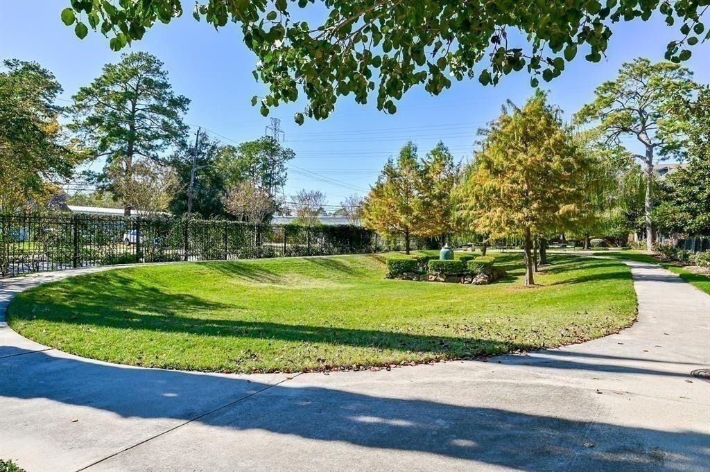 802 Garden Trace Lane - Photo 20