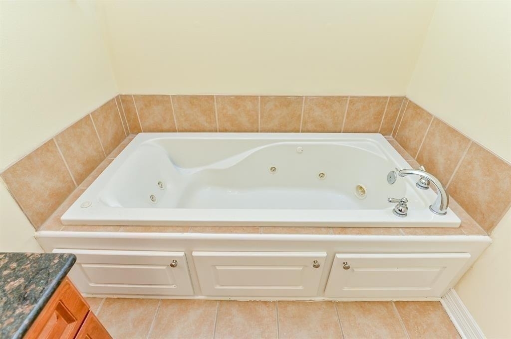 802 Garden Trace Lane - Photo 13