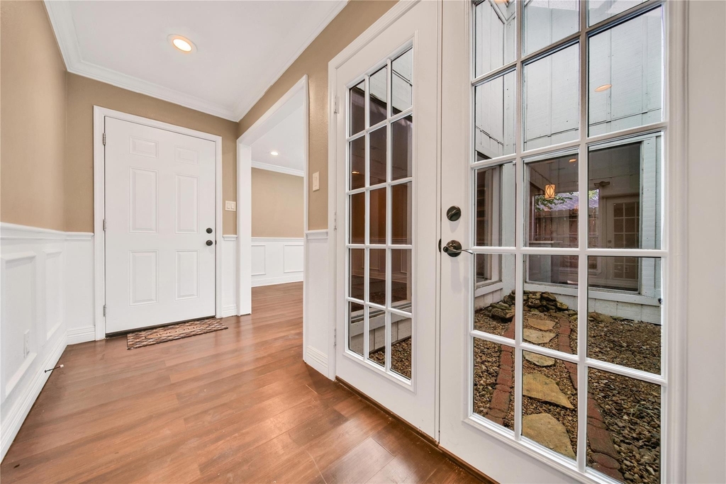 22627 Indian Ridge Drive - Photo 3