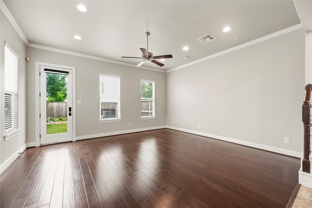 4307 Allen Street - Photo 7