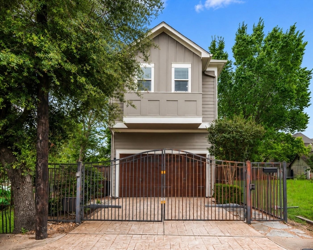 4307 Allen Street - Photo 0