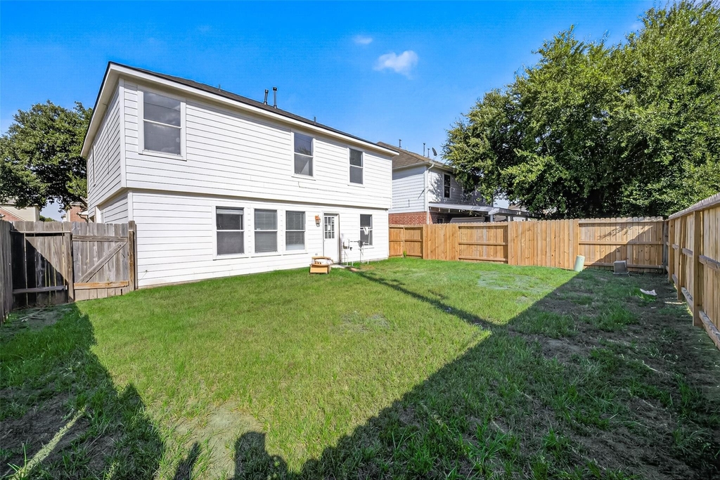 16111 Wisteria Hill Street - Photo 44